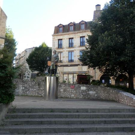 Couette Et Cafe Cyrano Daire Bergerac Dış mekan fotoğraf