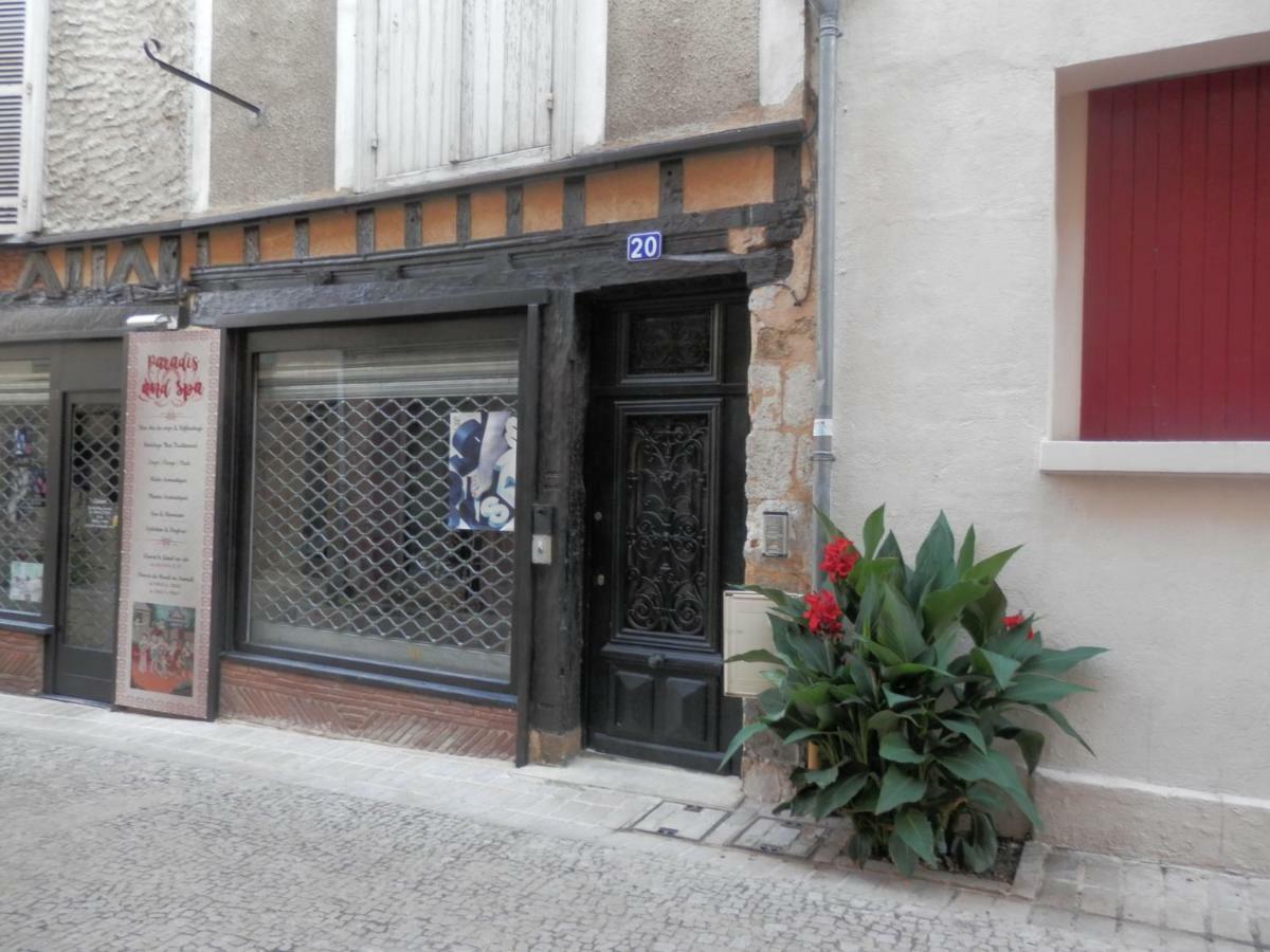 Couette Et Cafe Cyrano Daire Bergerac Dış mekan fotoğraf
