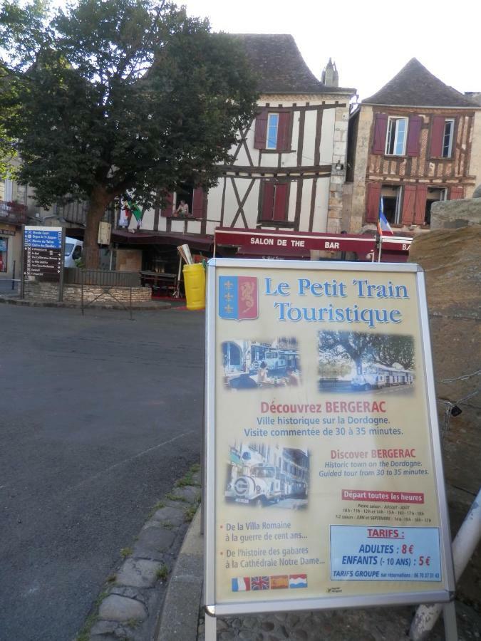 Couette Et Cafe Cyrano Daire Bergerac Dış mekan fotoğraf